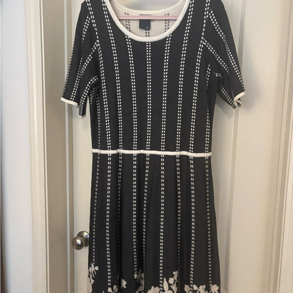 Gabby Skye Black and White Fit and Flare Dress with Patterned Hem